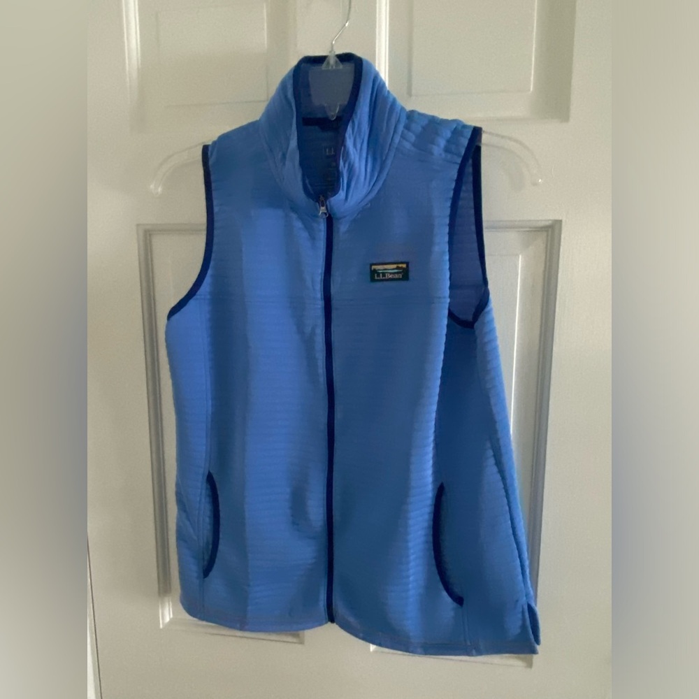 LLBean light weight vest. Lightly worn